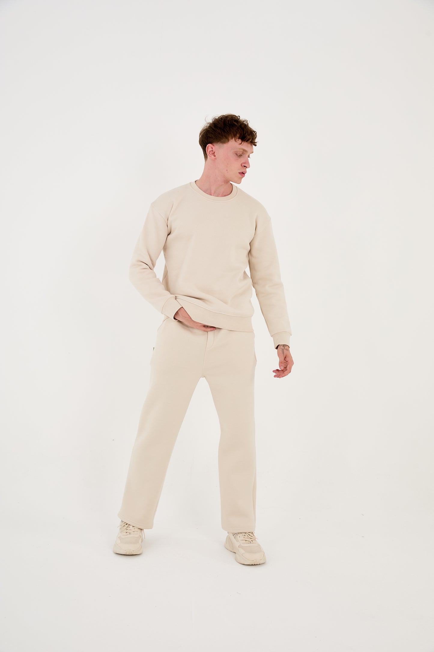 Men's jogger combo two-piece, sweatshirt &amp; jogger pants, relaxed fit, model 2524, beige