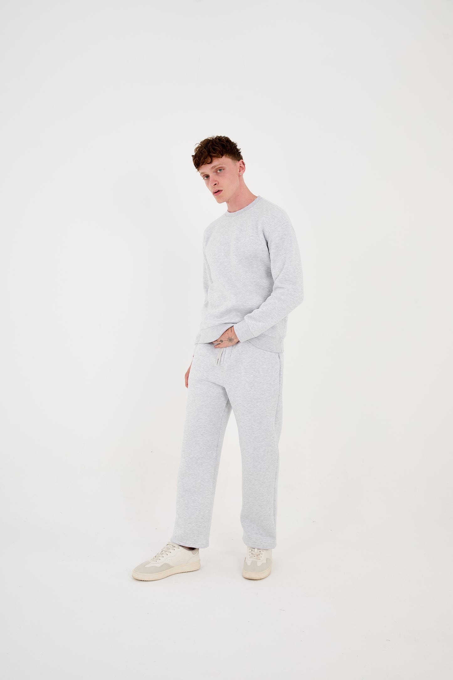 Men's jogger combo two-piece, sweatshirt &amp; jogger pants, relaxed fit, model 2524, light grey