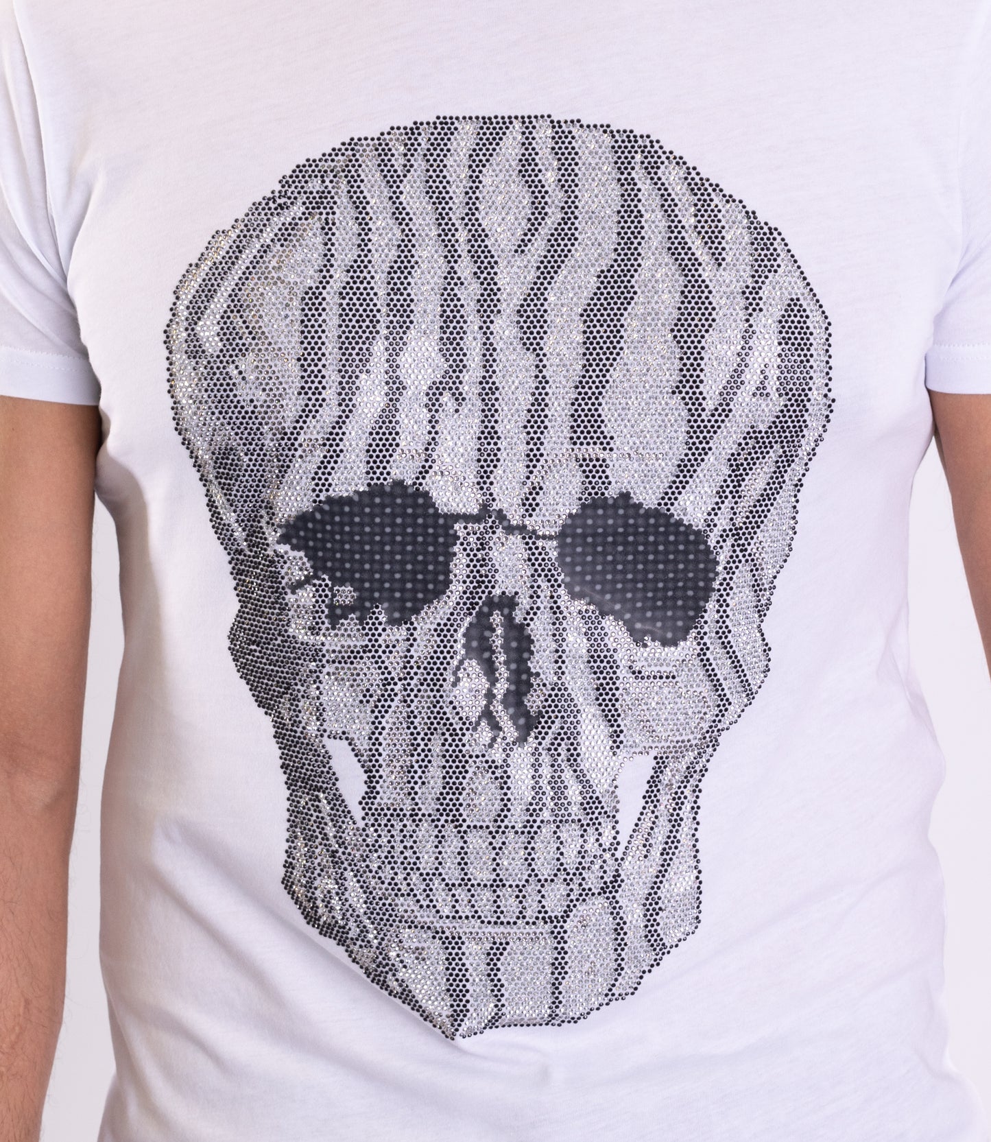 Herren T-Shirt, Body Fit, Strass Druck "Totenkopf", Modell T39